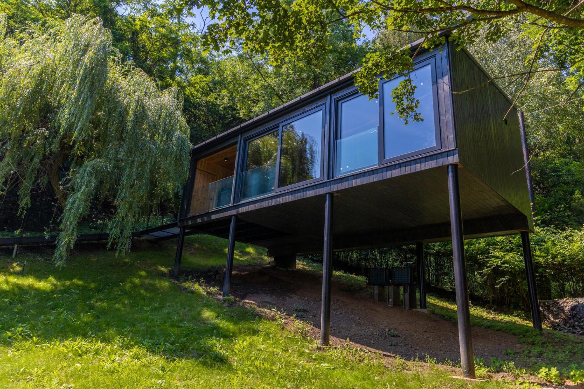 Blackbox House * Noszvaj