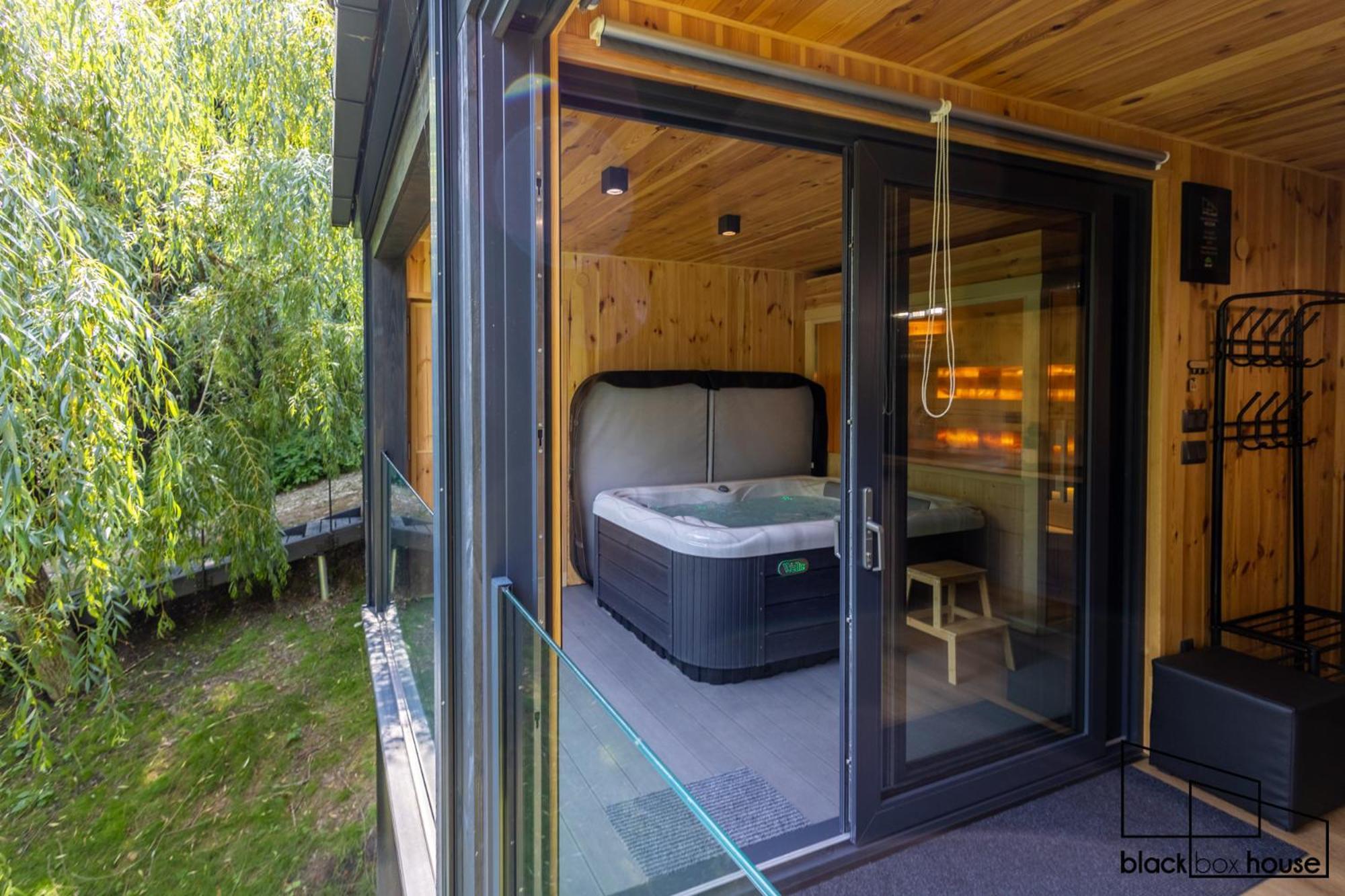 Appartement Blackbox House Noszvaj