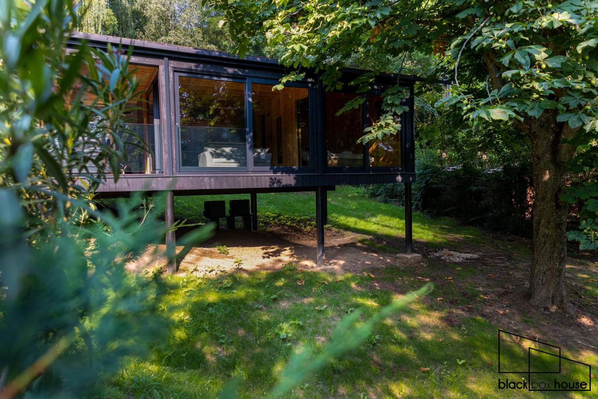 Blackbox House